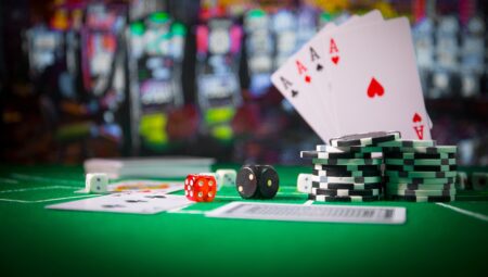 Kinh nghiệm quản lý tiền bạc khi đánh bài đổi thưởng Win79 Club